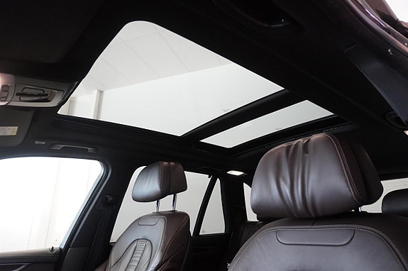 BMW X5 12 of 16