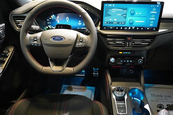 Ford Kuga 6 of 30
