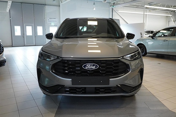 Ford Kuga 5 of 30