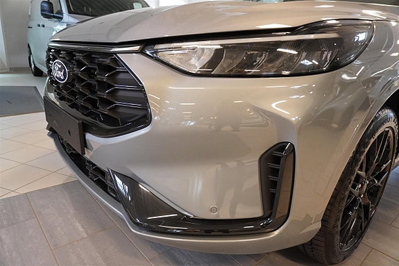 Ford Kuga 30 of 30