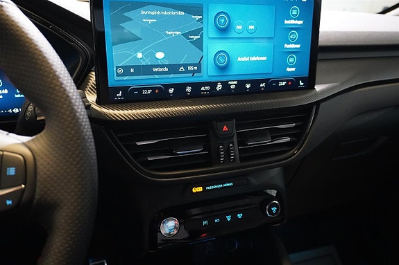 Ford Kuga 7 of 30