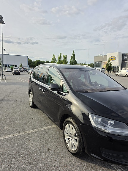 Volkswagen Sharan 3 of 15