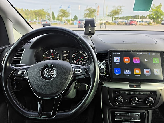 Volkswagen Sharan 2 of 15