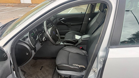 Saab 9-3 11 of 12