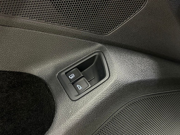 Volkswagen Passat 20 of 20