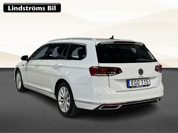 Volkswagen Passat 4 of 20