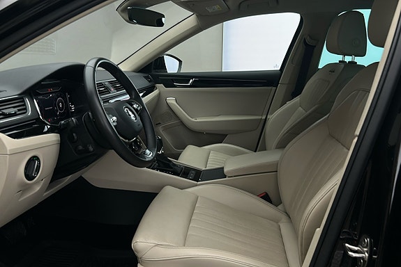 Skoda Superb 3 of 3
