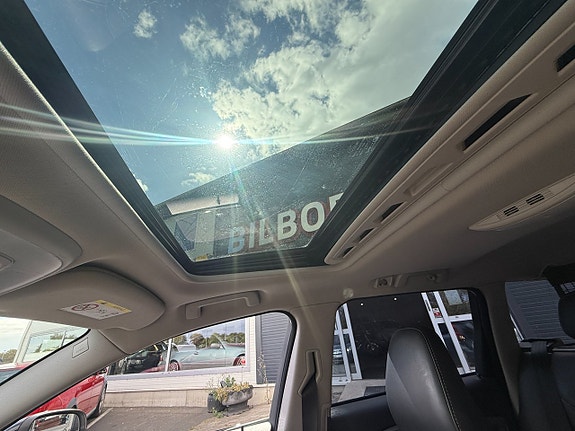 Volvo V70 17 of 17