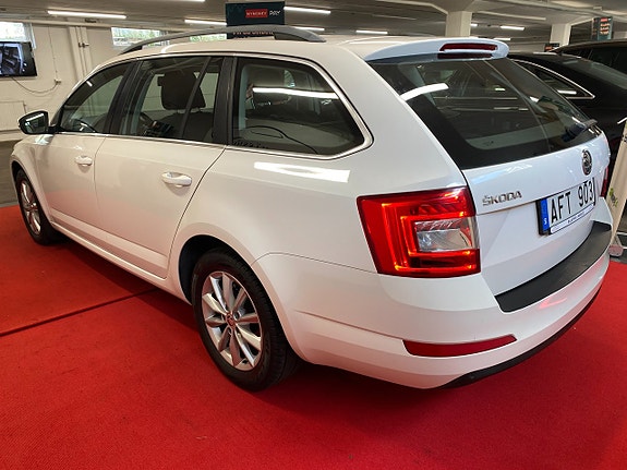 Skoda Octavia 4 of 21