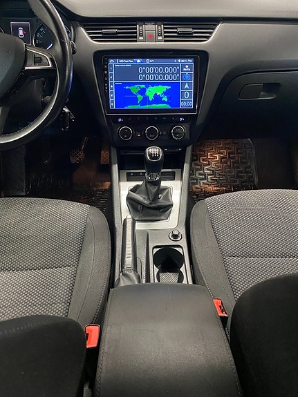 Skoda Octavia 12 of 21