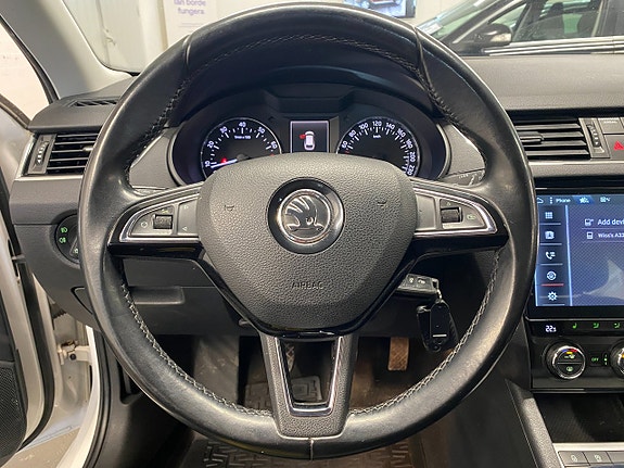 Skoda Octavia 13 of 21