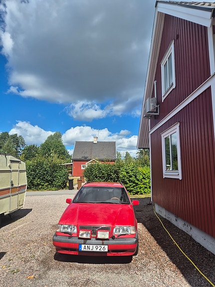 Volvo 850 2 of 5