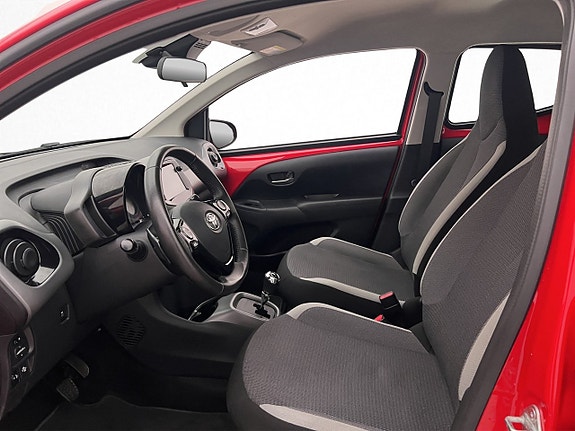 Toyota Aygo 11 of 24
