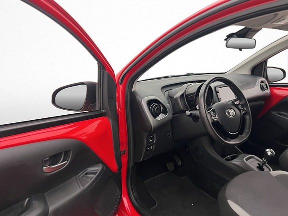 Toyota Aygo 9 of 24