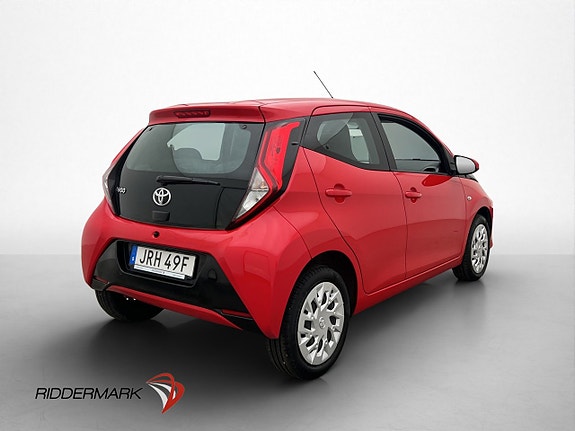 Toyota Aygo 8 of 24