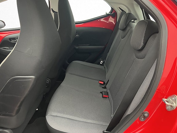 Toyota Aygo 17 of 24