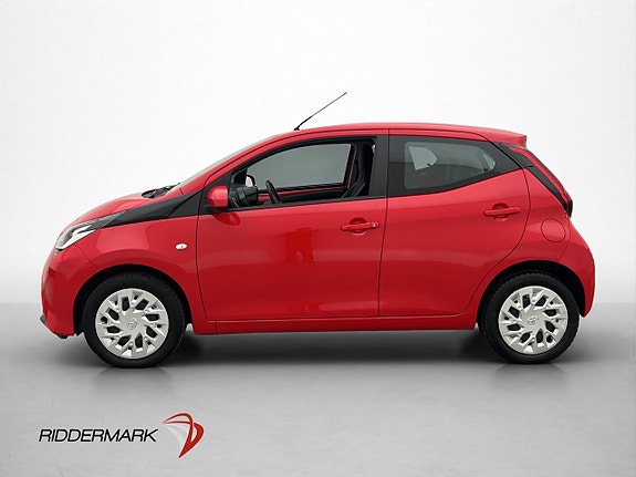 Toyota Aygo 4 of 24