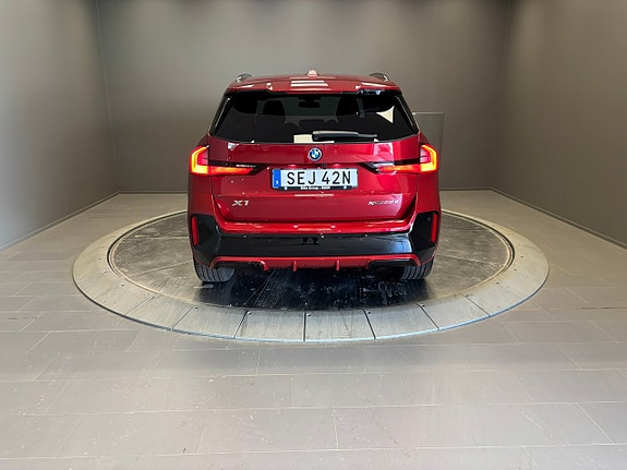 BMW X1 4 of 23