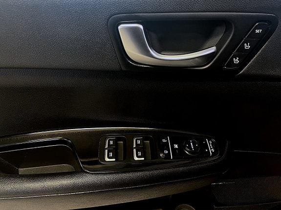 Kia Optima 10 of 21