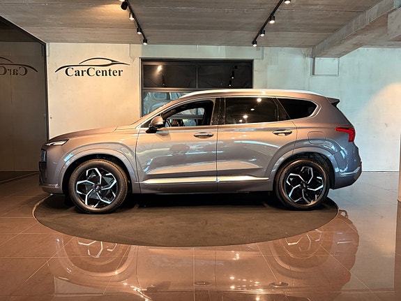 Hyundai Santa Fe 10 of 30