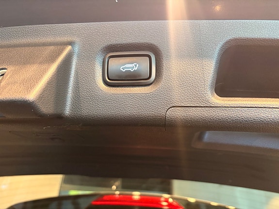 Hyundai Santa Fe 22 of 30