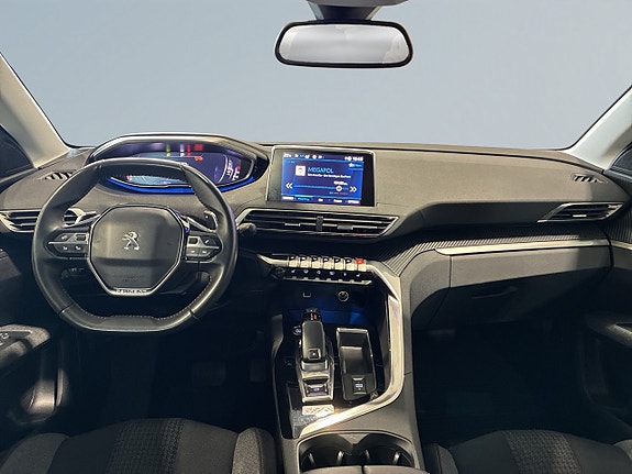 Peugeot 5008 8 of 21