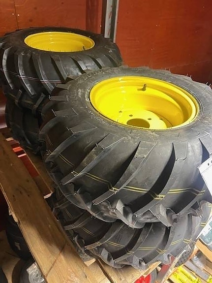 2 ST 26X12,00-12 HJUL