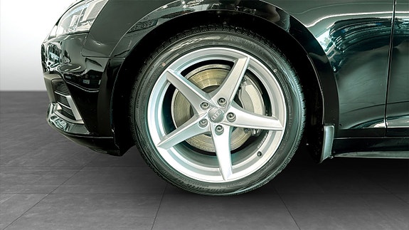 Audi A5 6 of 19