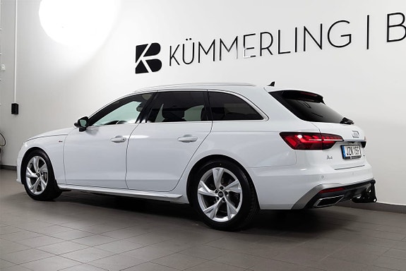Audi A4 6 of 23