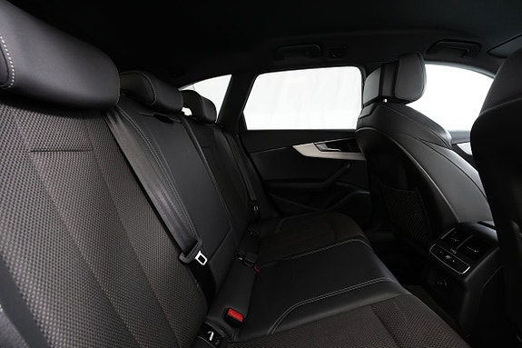 Audi A4 15 of 23