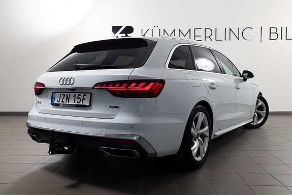 Audi A4 12 of 23