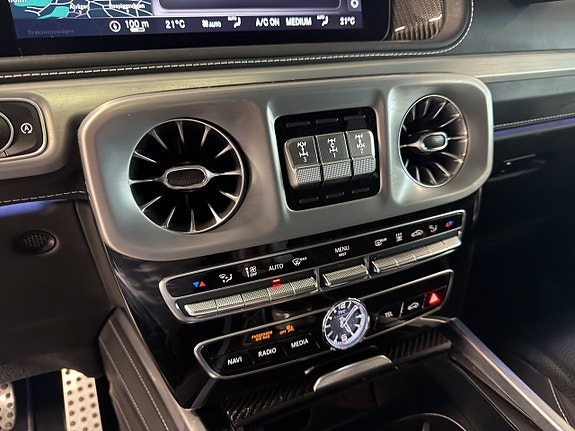 Mercedes-Benz G63 22 of 26
