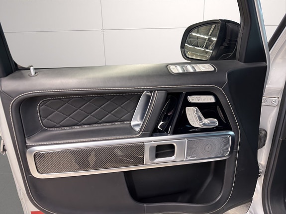 Mercedes-Benz G63 16 of 26