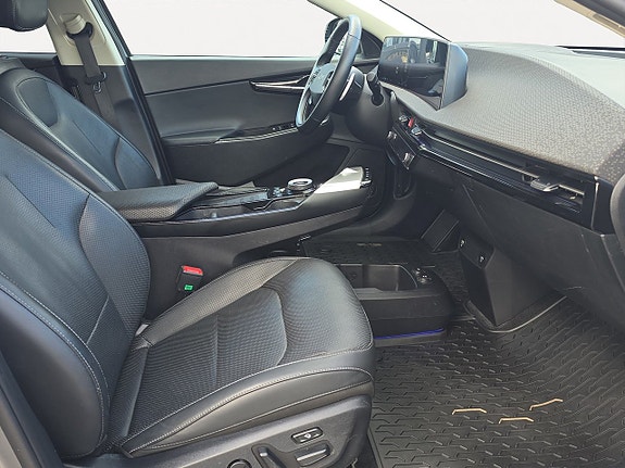 Kia EV6 18 of 21