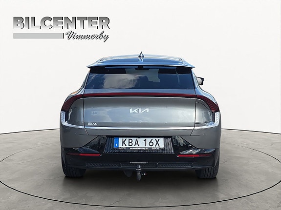 Kia EV6 5 of 21