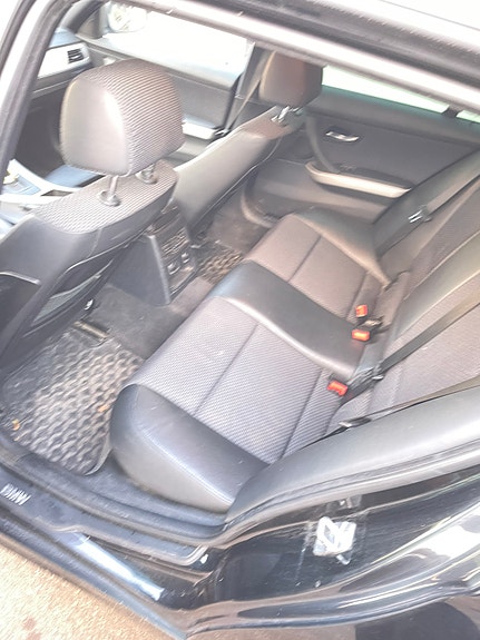 BMW 320d 7 of 7