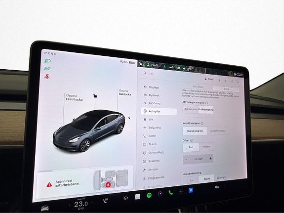 Tesla Model 3 27 of 30