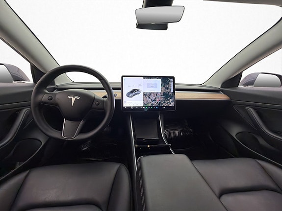 Tesla Model 3 13 of 30