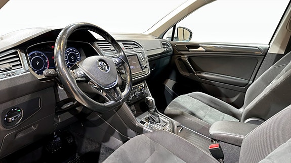 Volkswagen Tiguan 7 of 20