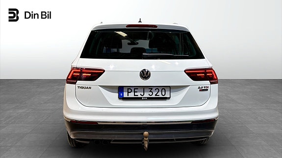 Volkswagen Tiguan 5 of 20