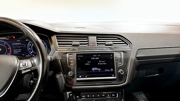 Volkswagen Tiguan 9 of 20