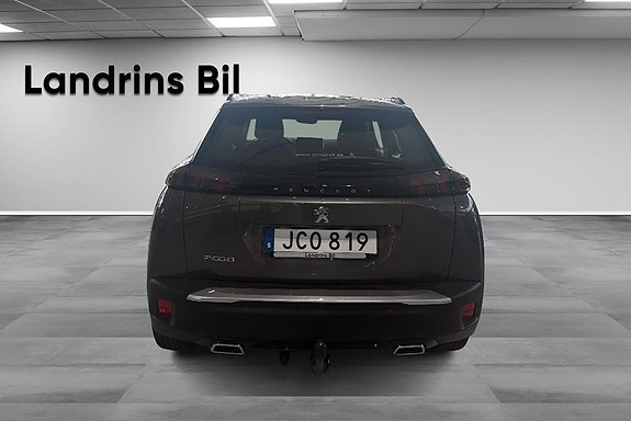 Peugeot 2008 5 of 17
