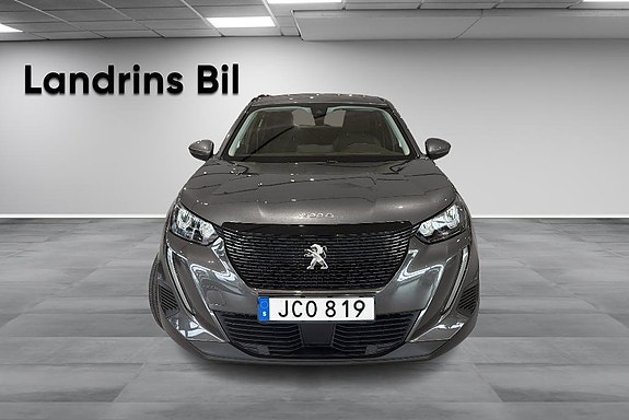 Peugeot 2008 2 of 17