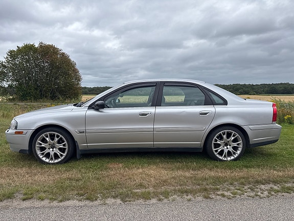 Volvo S80 2 of 30