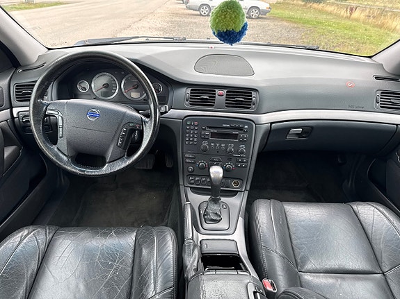 Volvo S80 5 of 30