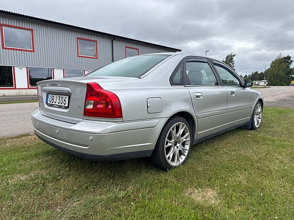Volvo S80 18 of 30
