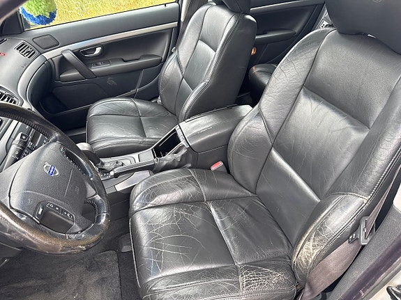 Volvo S80 7 of 30