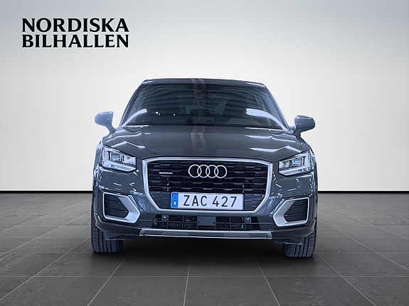 Audi Q2 2 of 17