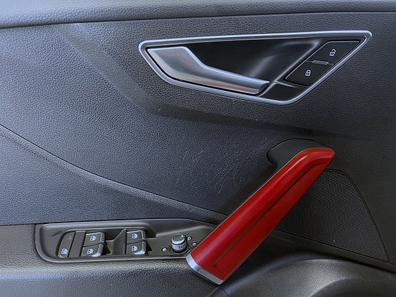 Audi Q2 7 of 17