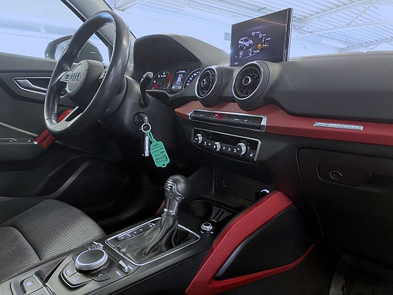 Audi Q2 13 of 17